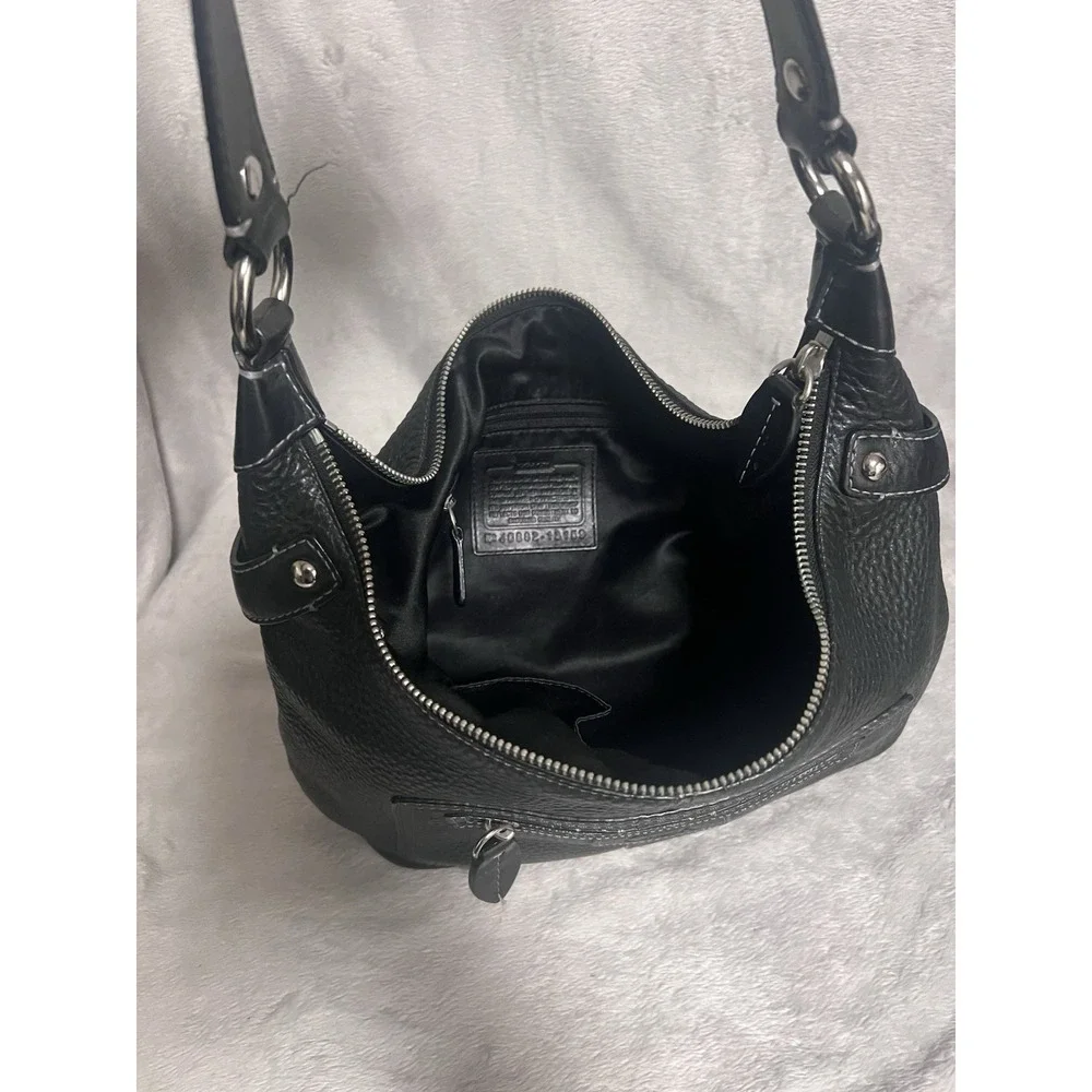 Coach Vintage Leather Hobo Shoulder Bag Penelope Medium Black Pebbled 13159
